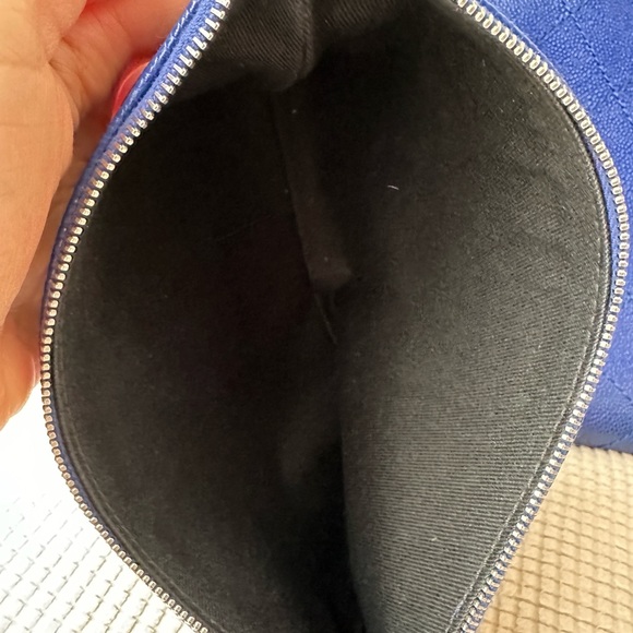 Chanel Blue Caviar Large Tote EUC - Picture 10 of 13